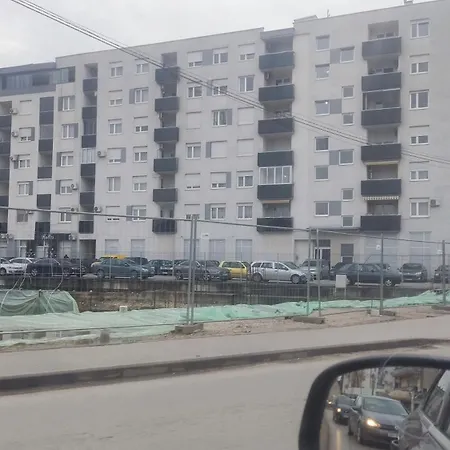 Appartement Comfort U Blizini Klinickog Centra Banja Luka